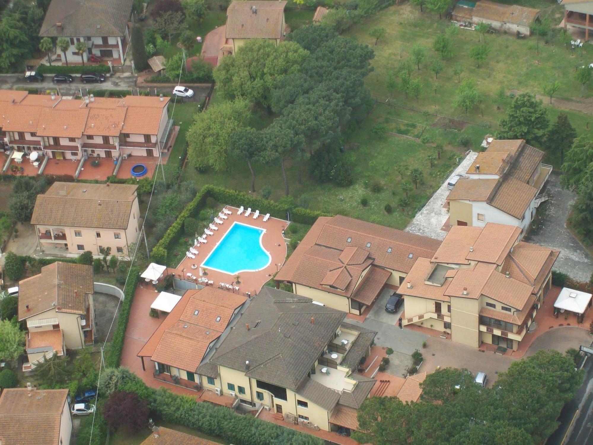 Hotel Duca Della Corgna Castiglione del Lago Bagian luar foto